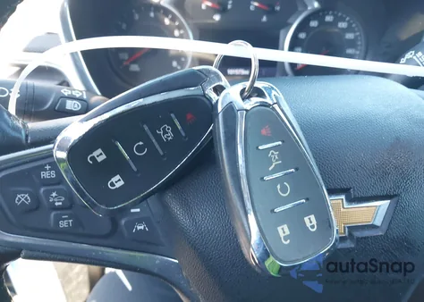 2019 Chevrolet Equinox Premier from USA, damaged, VIN 2GNAXYEX5K6204072